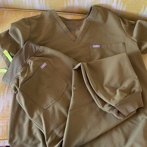 Figs Martini Olive set